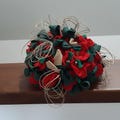 Handcrafted Christmas Centerpiece in Red and Green Felt – Unique Vintage Piece for Christmas Decor!