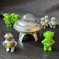 Lot of 1978 Wilton Spaceman Alien & UFO Spaceship Cake Decoration Candle Holders - Vintage Birthday Party Nostalgic Space Astronaut NOS Set