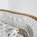 White Daisy Flower Garland Nursery Decor Nursery Bunting Girl Bedroom Decor Little Girl Gifts Girly Bedroom Boho Daisy Chain Flower Bunting